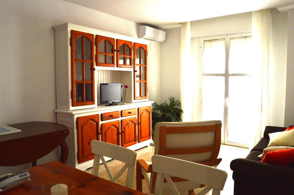 Apartamento El Baluarte Cadiz Exterior photo